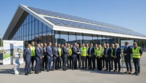 découvrez la nouvelle permanence « réseaux », un service dédié à simplifier le raccordement des producteurs photovoltaïques et accélérer la transition énergétique.